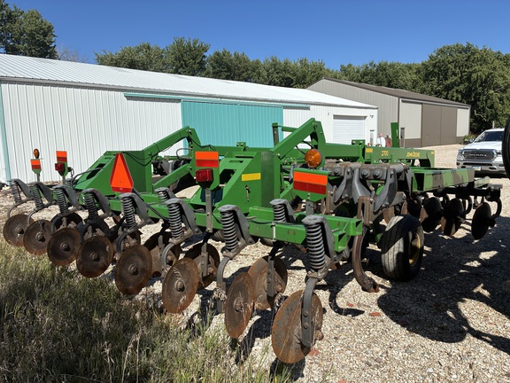 2006 John Deere 2700 Disk Ripper