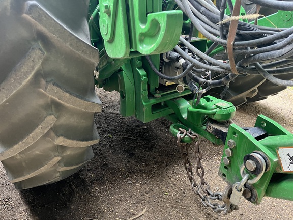 2021 John Deere 8R 370 Tractor