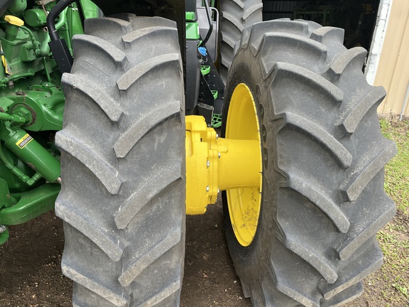 2021 John Deere 8R 370 Tractor