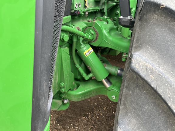 2021 John Deere 8R 370 Tractor