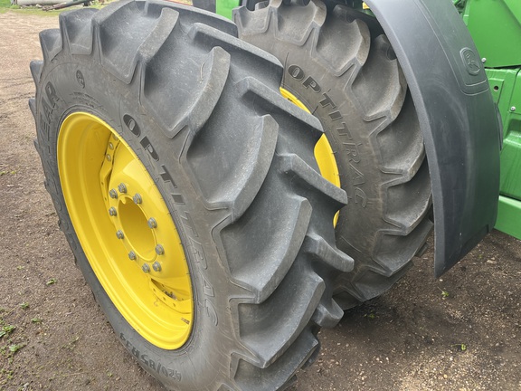 2021 John Deere 8R 370 Tractor