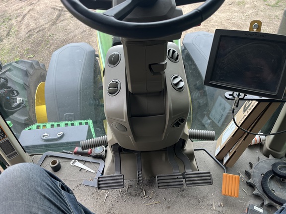 2021 John Deere 8R 370 Tractor