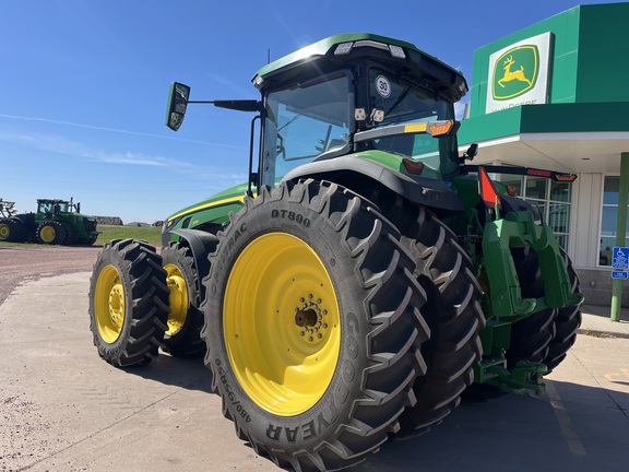 2021 John Deere 8R 370 Tractor