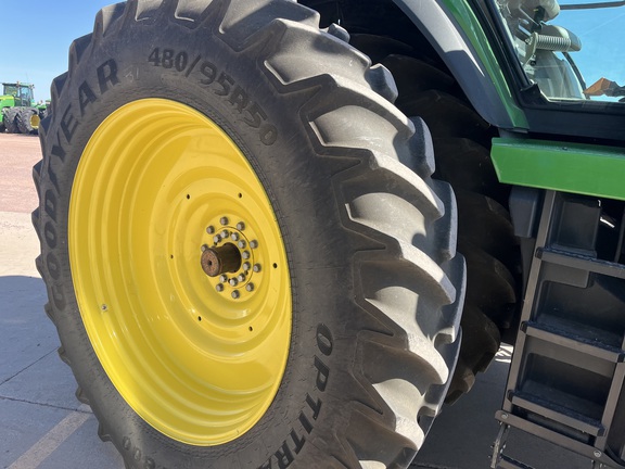 2021 John Deere 8R 370 Tractor