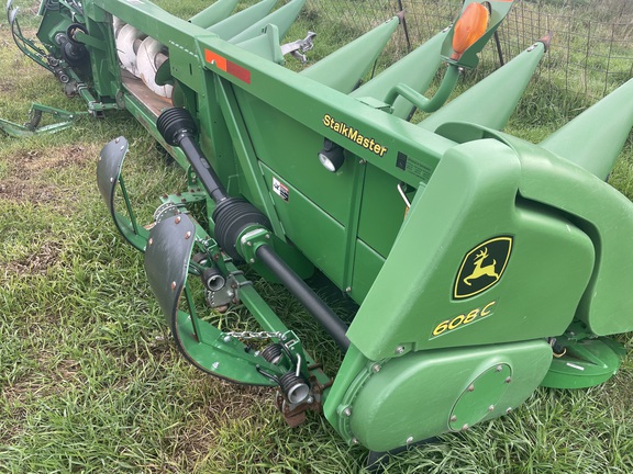 2009 John Deere 608C Header Corn Head