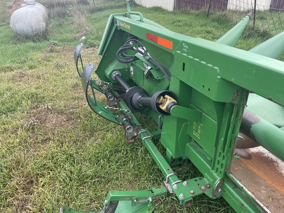 2009 John Deere 608C Header Corn Head