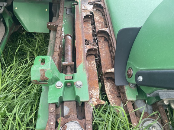 2009 John Deere 608C Header Corn Head