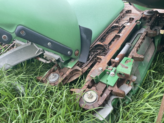 2009 John Deere 608C Header Corn Head