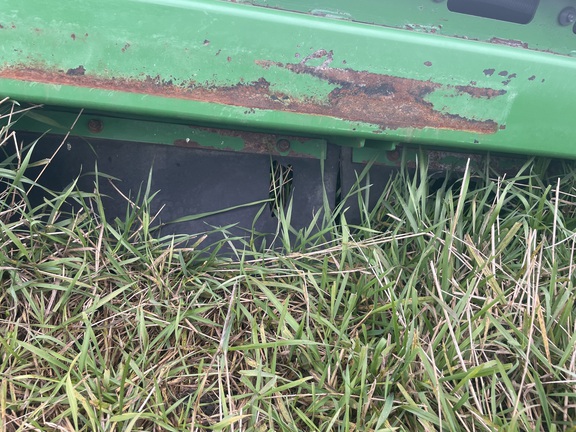 2009 John Deere 608C Header Corn Head