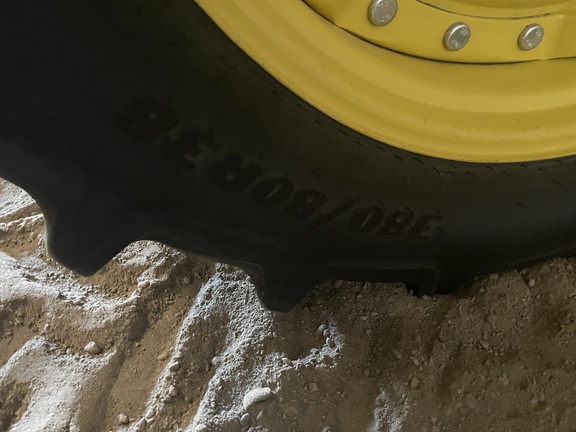2021 John Deere 8R 340 Tractor