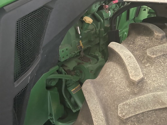2021 John Deere 8R 340 Tractor