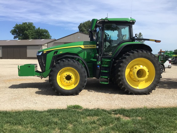 2025 John Deere 8R 410 Tractor