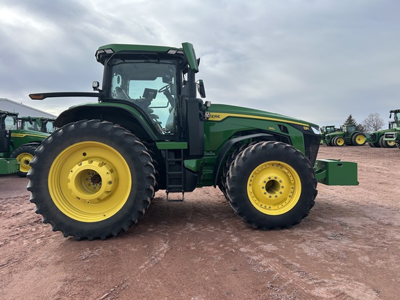 2025 John Deere 8R 410 Tractor
