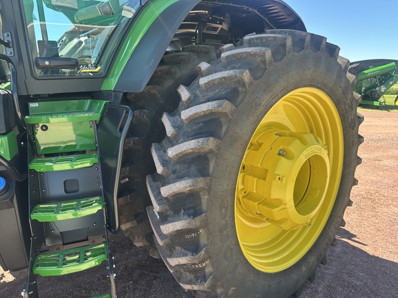 2025 John Deere 8R 410 Tractor