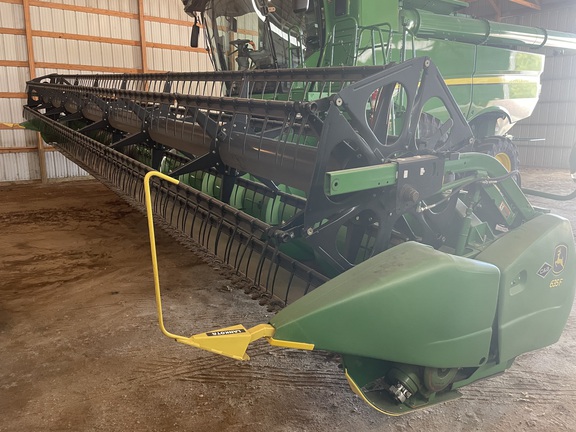 2014 John Deere 635F Header Combine