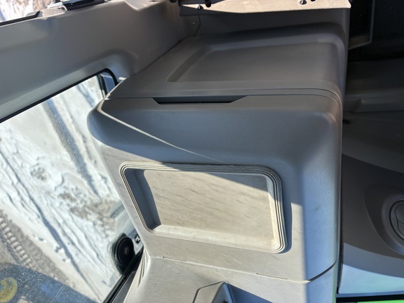 2023 John Deere 9R 490 Tractor 4WD