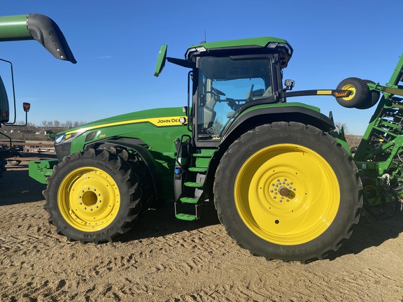 2023 John Deere 8R 310 Tractor