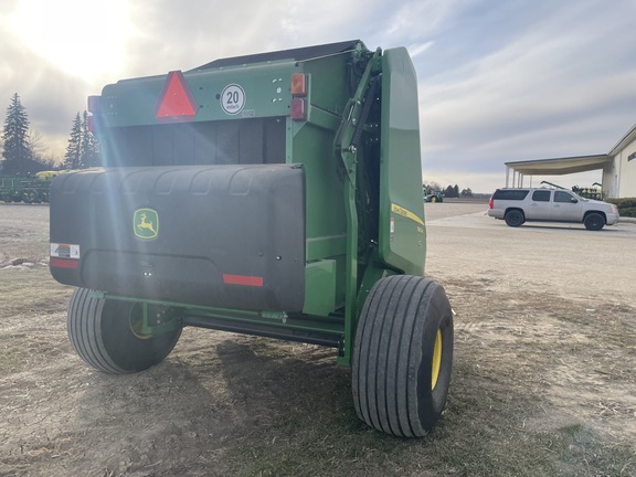 2023 John Deere 560M Baler/Round