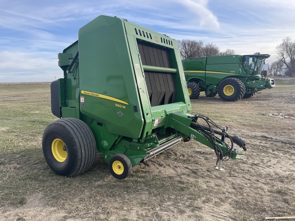 2023 John Deere 560M Baler/Round