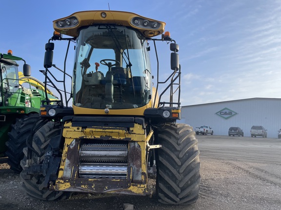 2008 New Holland FR9060 Forage Harvester