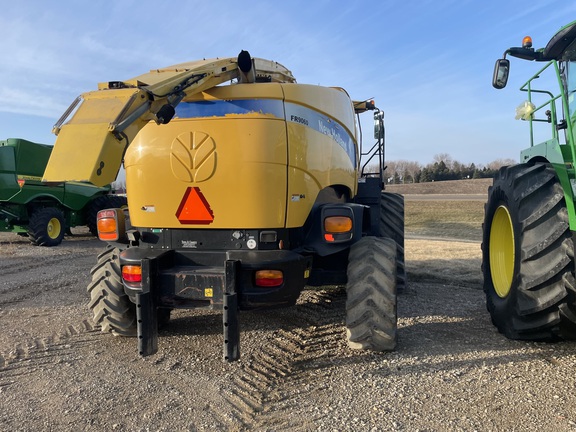 2008 New Holland FR9060 Forage Harvester