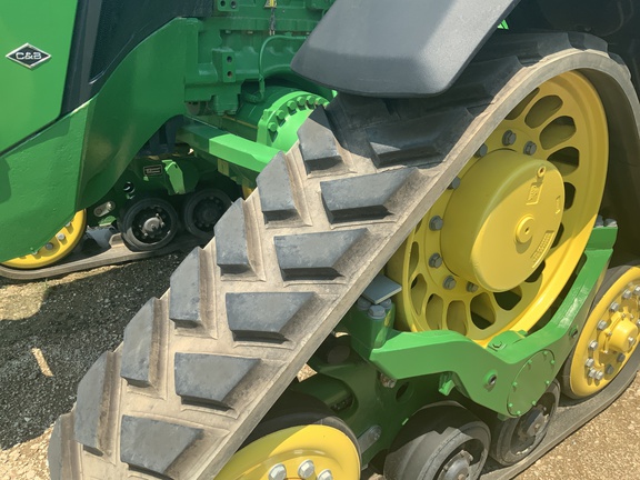 2023 John Deere 8RX 410 Tractor Rubber Track