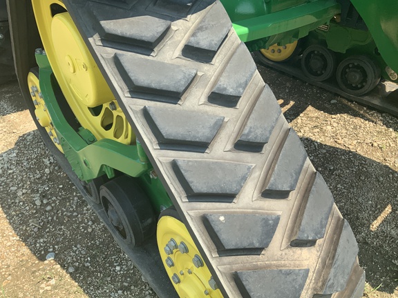2023 John Deere 8RX 410 Tractor Rubber Track