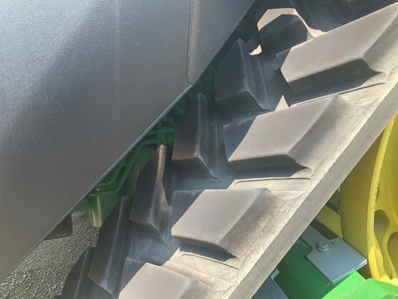 2023 John Deere 8RX 410 Tractor Rubber Track
