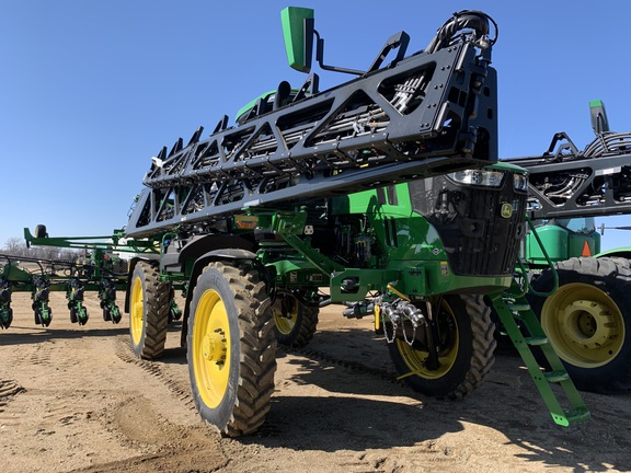 2024 John Deere 412R Sprayer/High Clearance