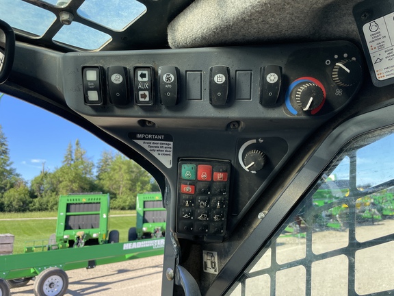 2020 John Deere 330G Skid Steer Loader