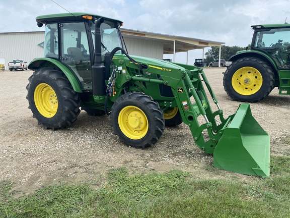 2023 John Deere 5100E Tractor