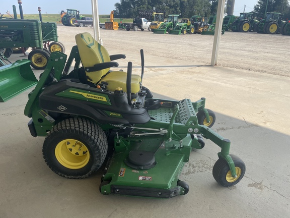 2023 John Deere Z960M Mower/Zero Turn