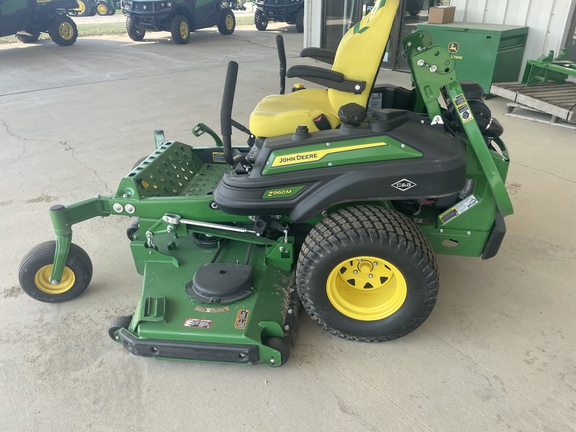 2023 John Deere Z960M Mower/Zero Turn