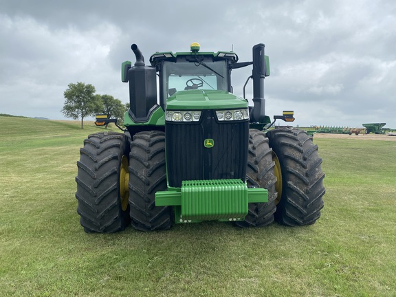 2023 John Deere 9R 440 Tractor 4WD