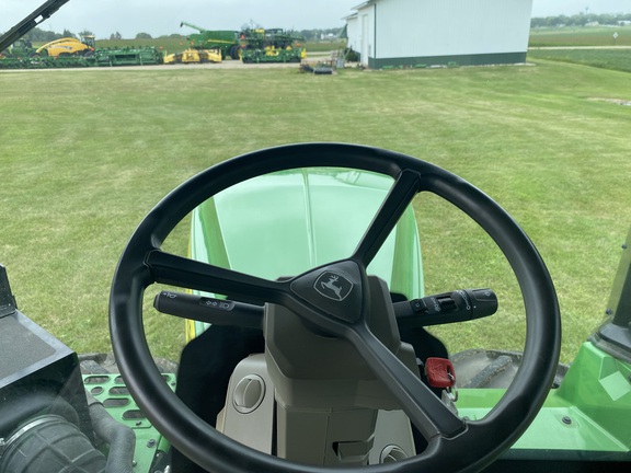 2023 John Deere 9R 440 Tractor 4WD