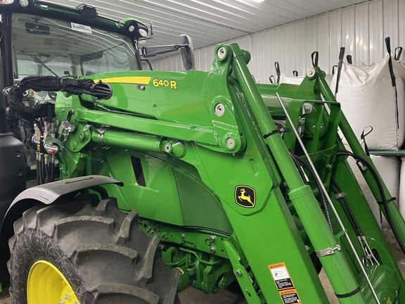 2023 John Deere 640R Loader