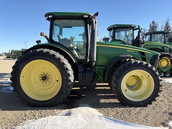 2010 John Deere 8320R Tractor
