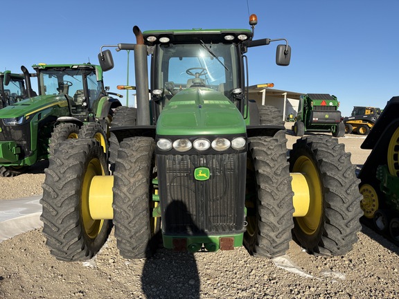 2010 John Deere 8320R Tractor