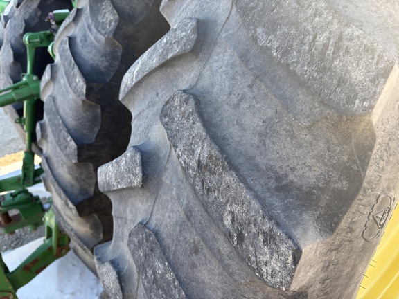 2010 John Deere 8320R Tractor