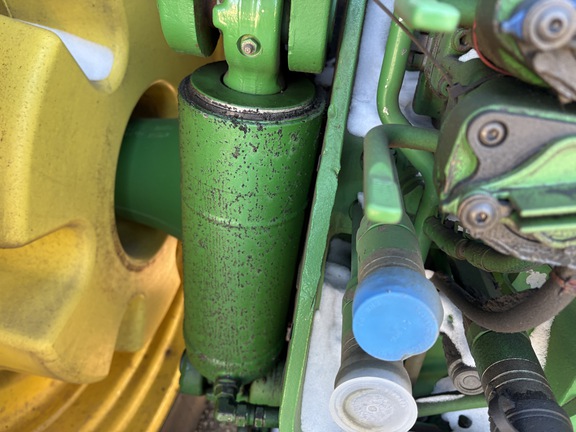 2010 John Deere 8320R Tractor