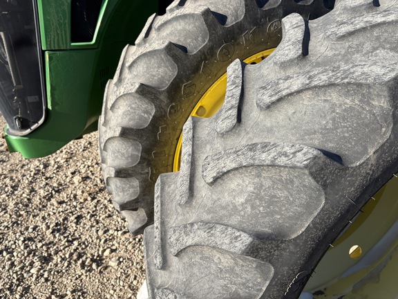 2010 John Deere 8320R Tractor