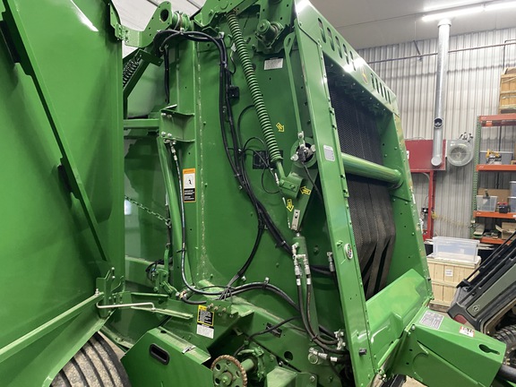 2023 John Deere 560M Baler/Round