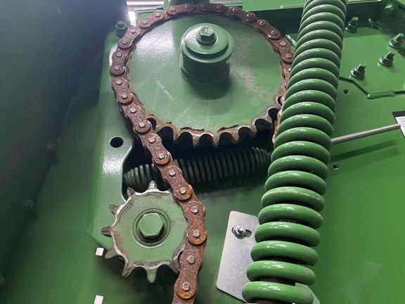 2023 John Deere 560M Baler/Round