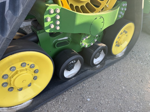 2024 John Deere 9RX 590 Tractor Rubber Track