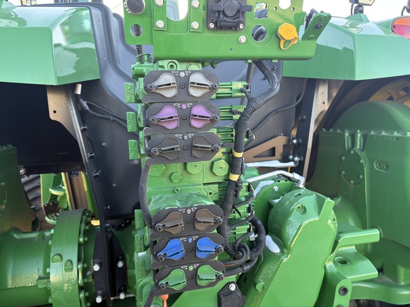 2024 John Deere 9RX 590 Tractor Rubber Track