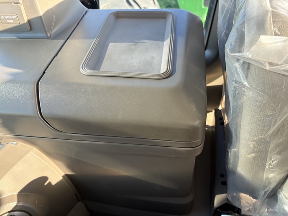 2024 John Deere 9RX 590 Tractor Rubber Track