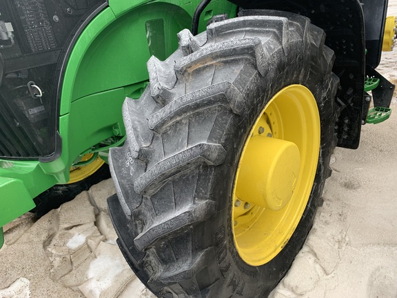 2024 John Deere 7R 290 Tractor