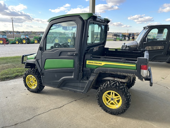 2022 John Deere XUV 835R ATV