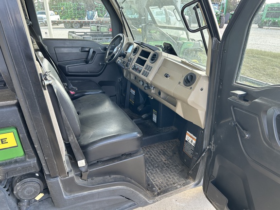 2022 John Deere XUV 835R ATV