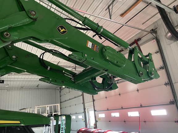 2024 John Deere 640R Loader